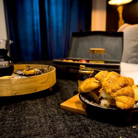 La Petite Valise Hotel Ploudalmezeau Luaran gambar