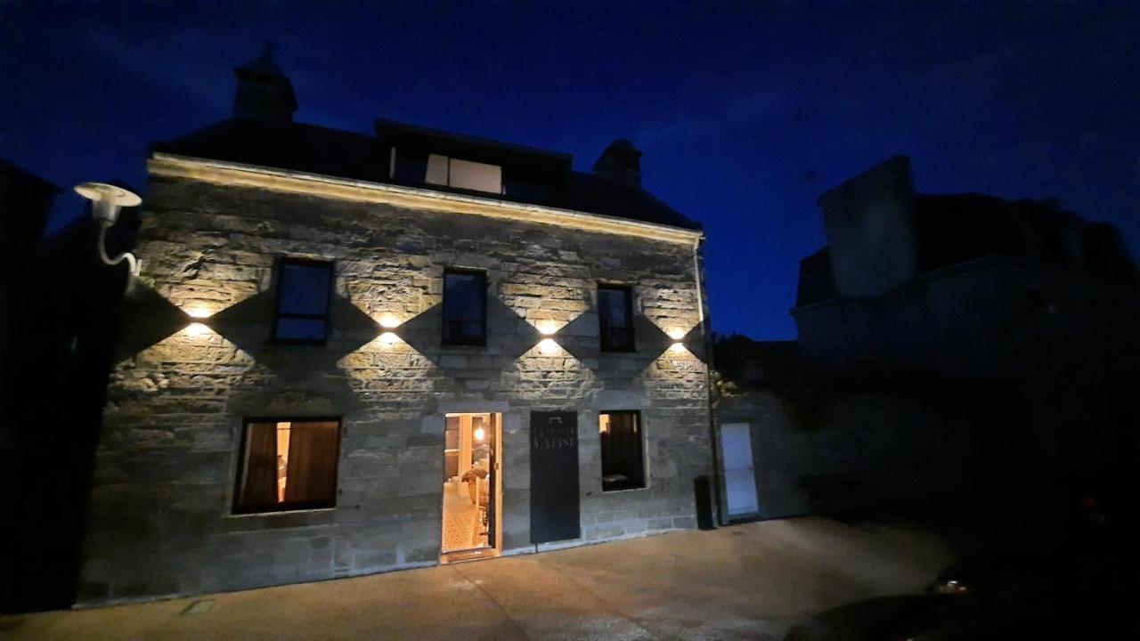 La Petite Valise Hotel Ploudalmezeau Luaran gambar